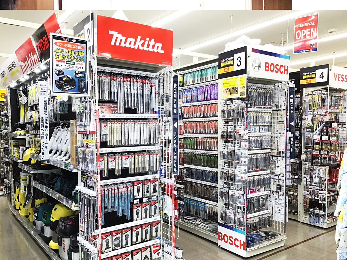 コーナンPRO WORK＆TOOLドイト岩槻店の外観